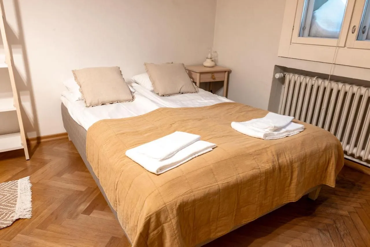 Διαμέρισμα 2Ndhomes Cozy & Compact Top Floor Studio In Erottaja Ελσίνκι