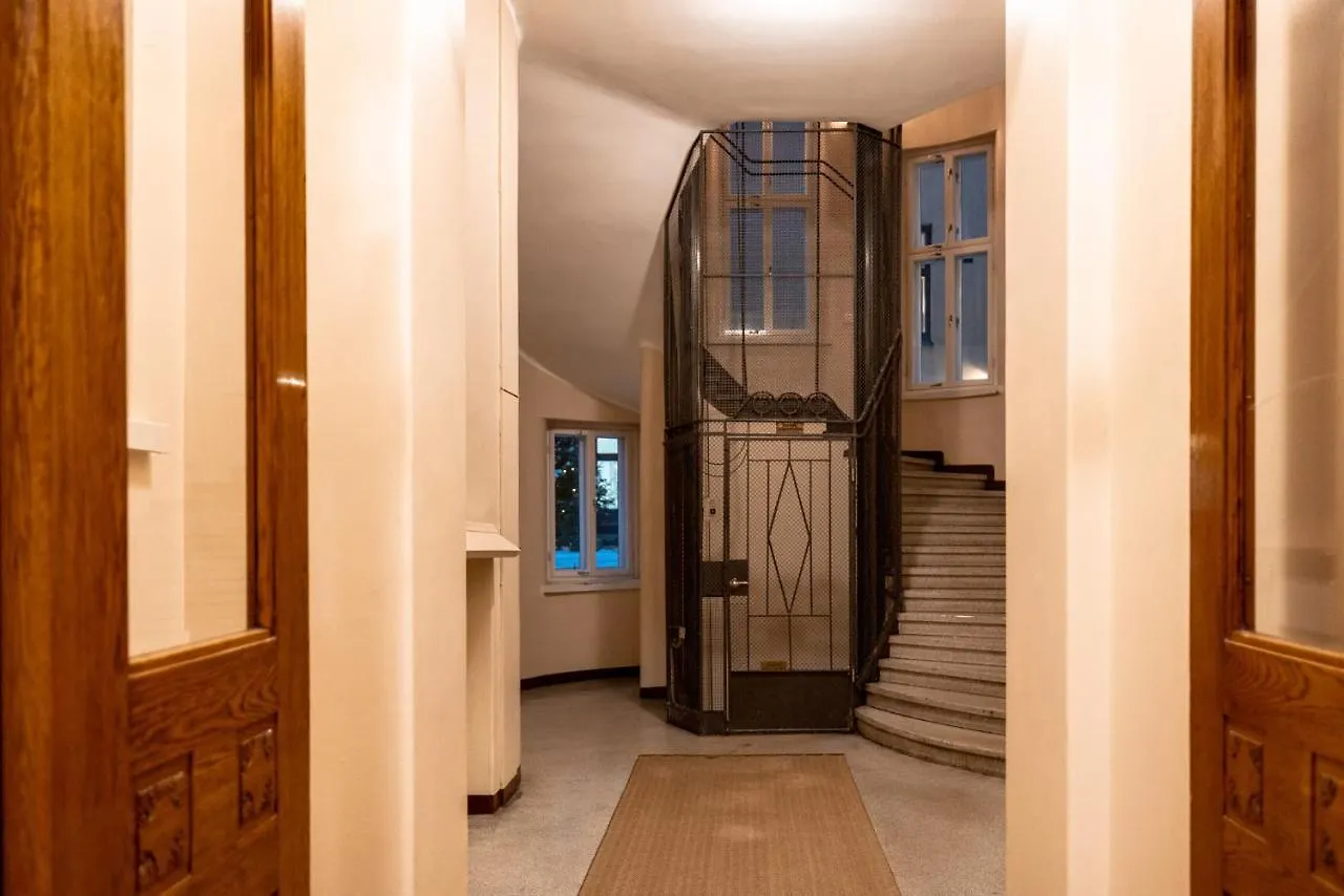 Διαμέρισμα 2Ndhomes Cozy & Compact Top Floor Studio In Erottaja Ελσίνκι Φινλανδία